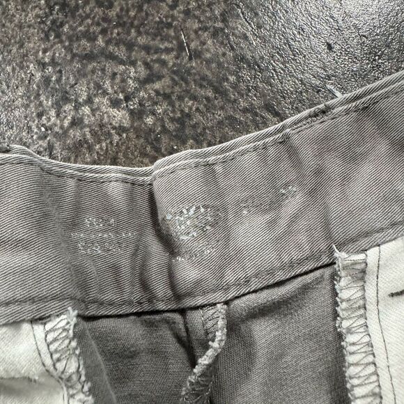 Old Navy Men's Pants Size 34x30 Grey Color Cotton Blend Casual - Picture 5 of 9